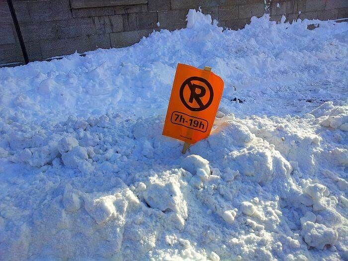 Как чистят снег в Канаде