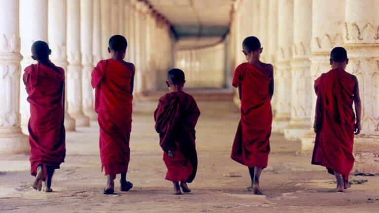 Виховання дітей у Тибеті